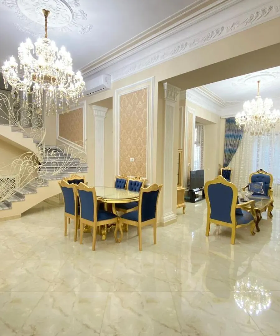 Gazelli'S Building Apartment Baku